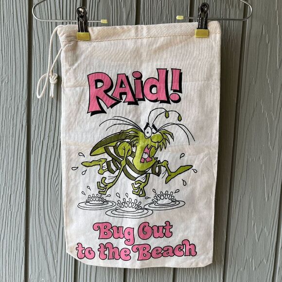 Vintage RAID! Bug Out to the Beach Canvas Drawstring Bag 80s Promo 18"x11" - Picture 4 of 11